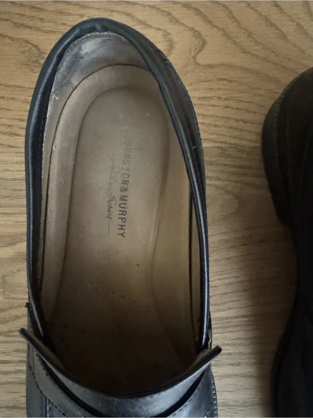 Johnston & Murphy Men's Black Loafers 9